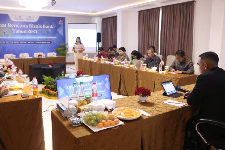 Rapat Pembahasan Rencana Bisnis Bank 2025